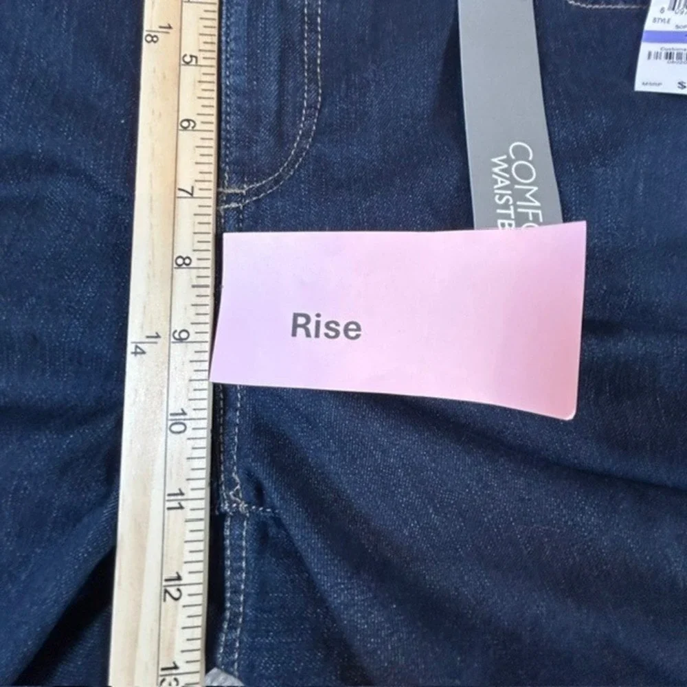 NWT JM Collection Comfort Waistband Tummy Control Stretch Jeans 18 $49 Wide Leg